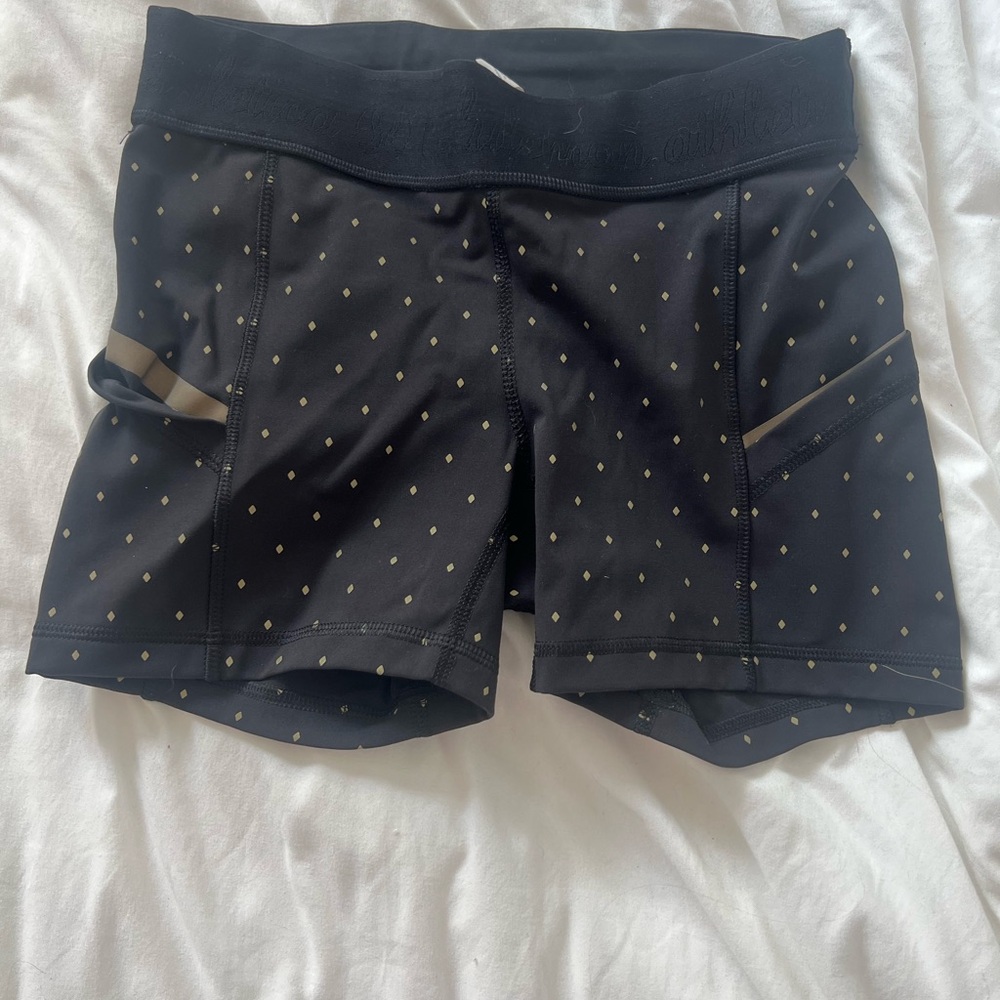 RARE Lululemon biker shorts!